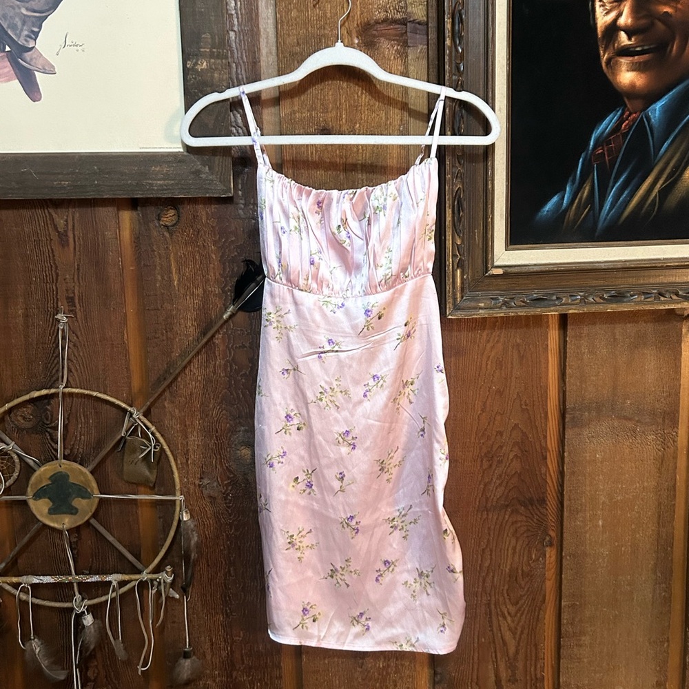 ASOS Light Pink Floral Cottage Core Soft Feminine Dress Size Small